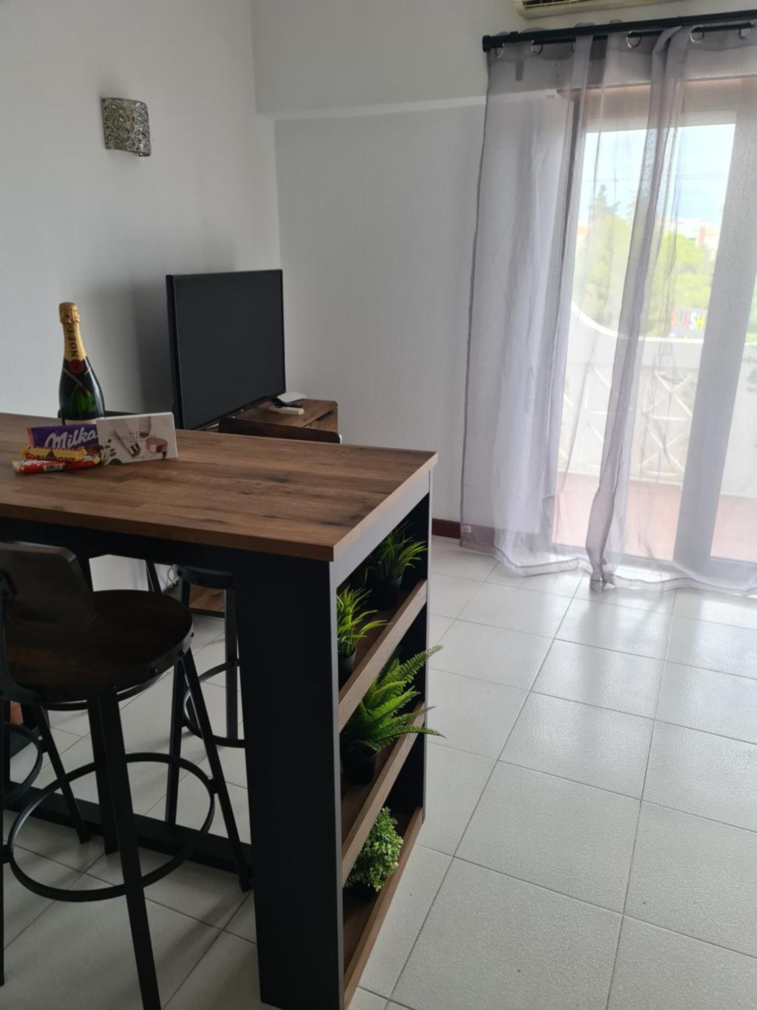1 Bedroomed Apartment - Ocean View - Oura - Beach Albufeira Buitenkant foto