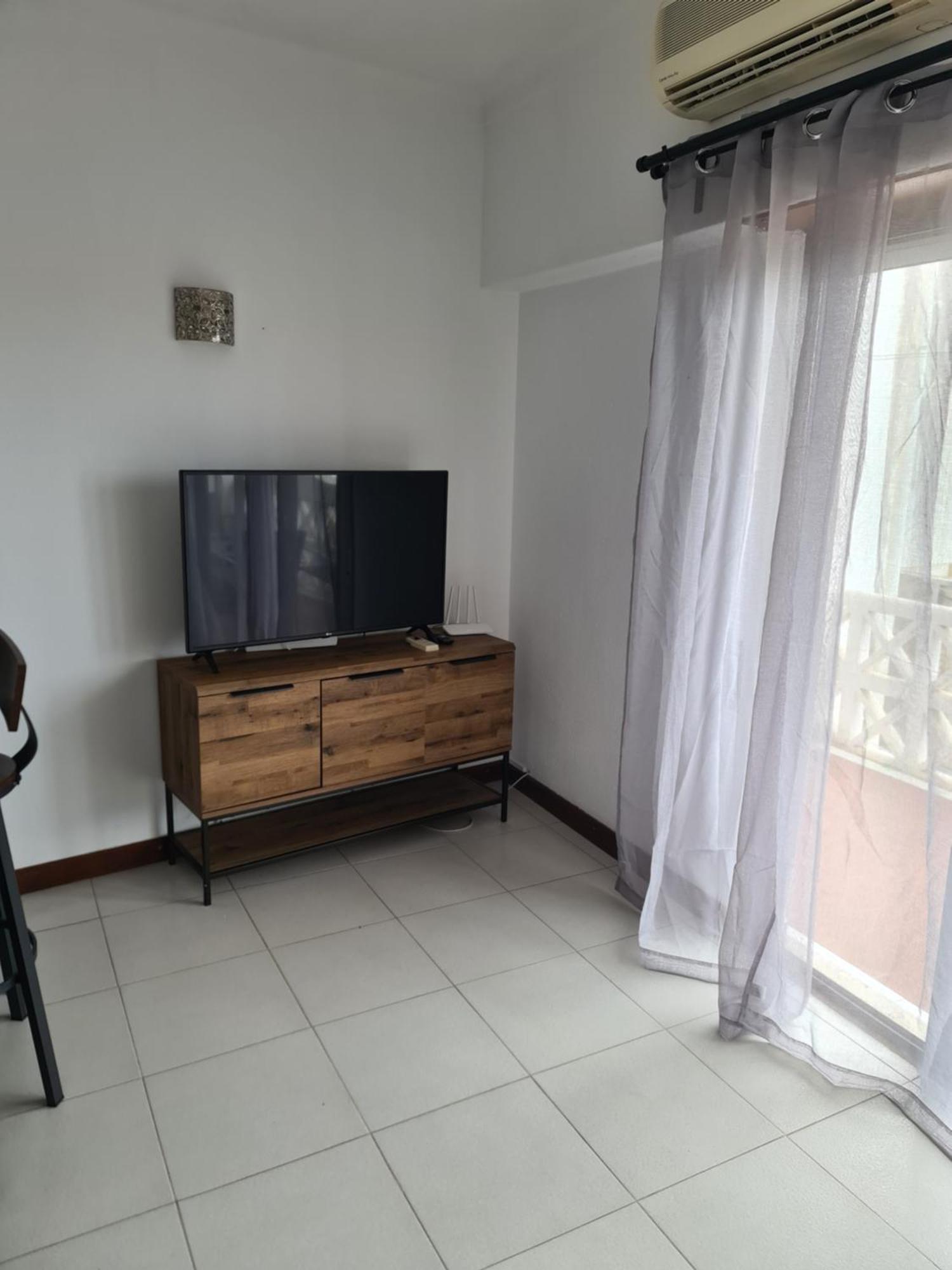 1 Bedroomed Apartment - Ocean View - Oura - Beach Albufeira Buitenkant foto